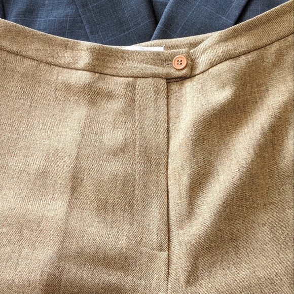 Modern Mustard Color Minimalist Jacket and Pants - Size 8-Beautiful Fabric. - Picture 7 of 8